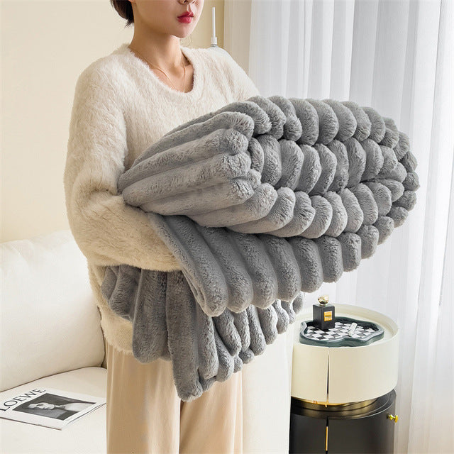 VeluHaven Luxury Plush Blanket – Ultimate Comfort & Warmth